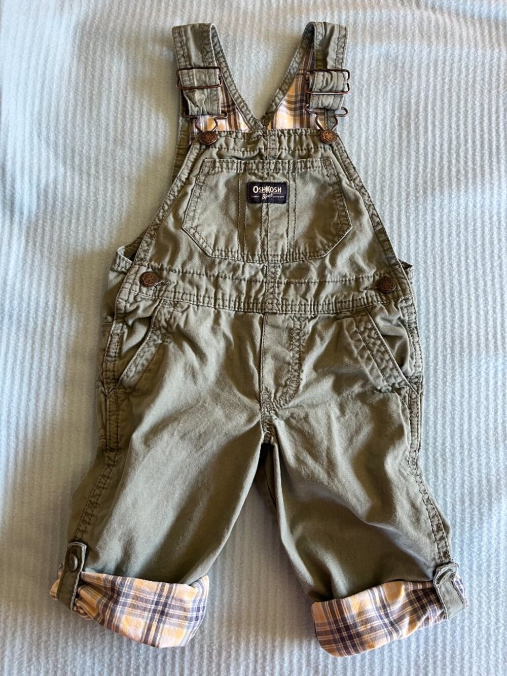 OshKoshB'gosh Sage Green Overalls, size 2T